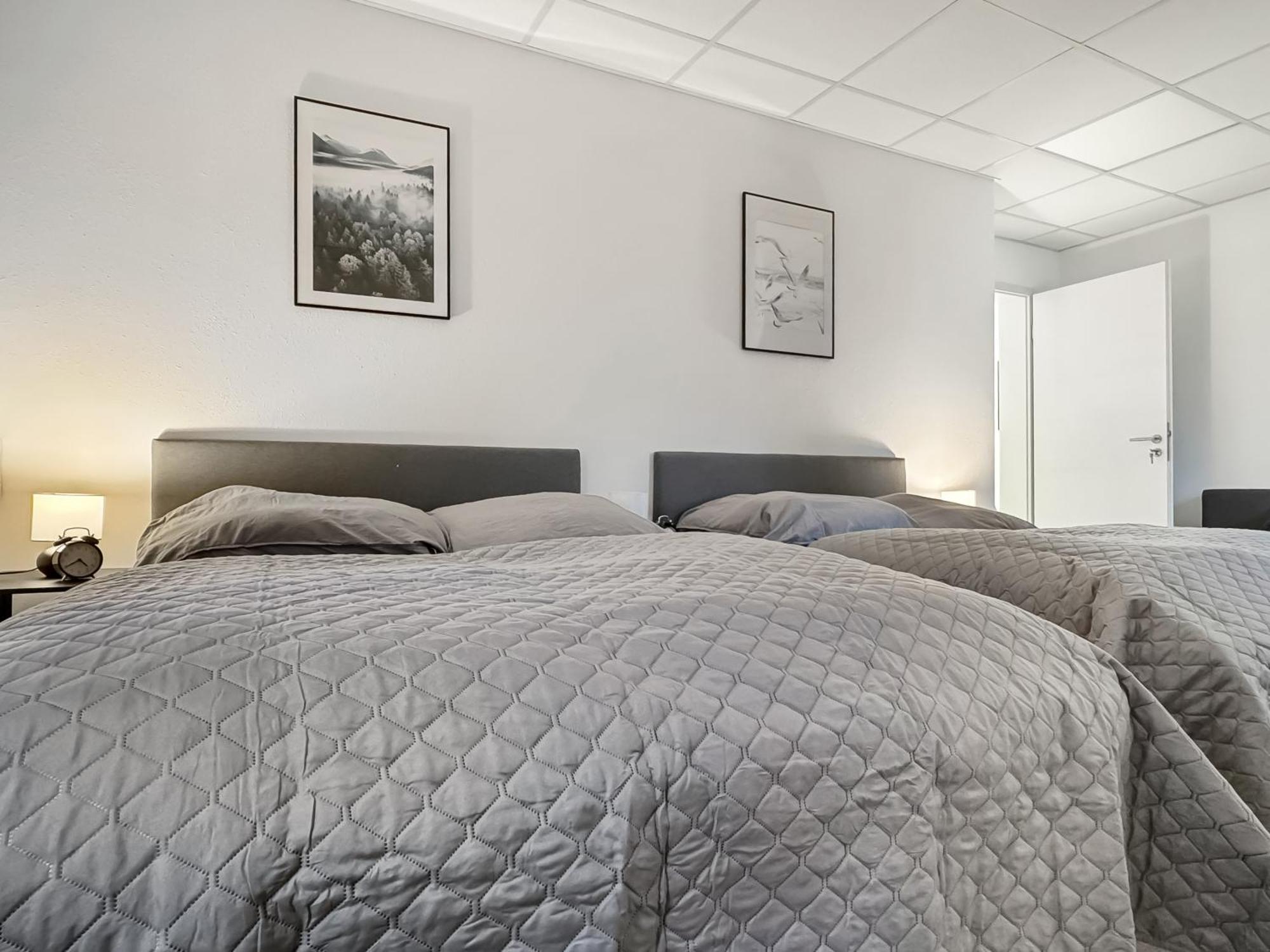Group Friendly Comfort Central Stuttgart Apartment Exteriör bild