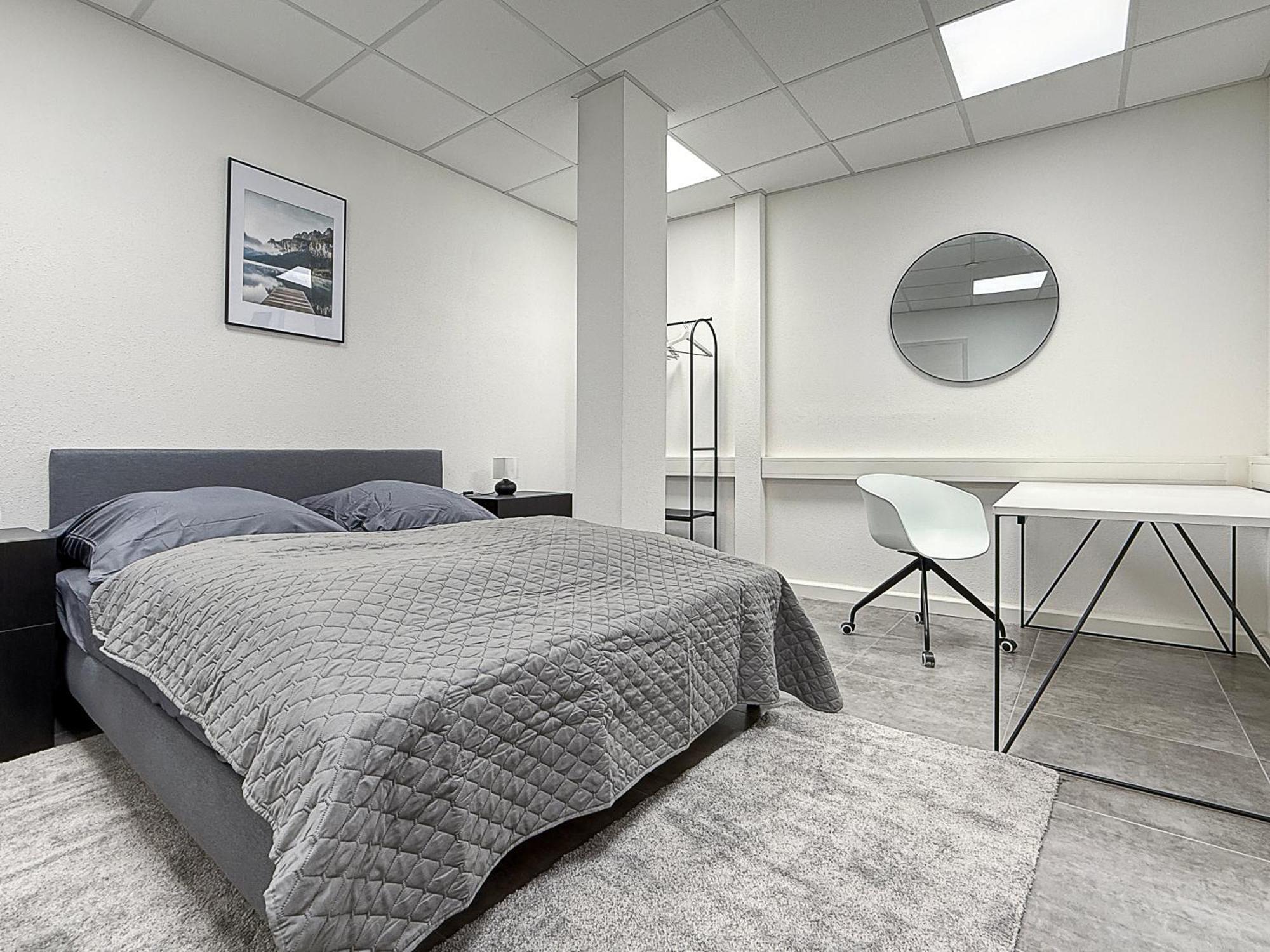 Group Friendly Comfort Central Stuttgart Apartment Exteriör bild