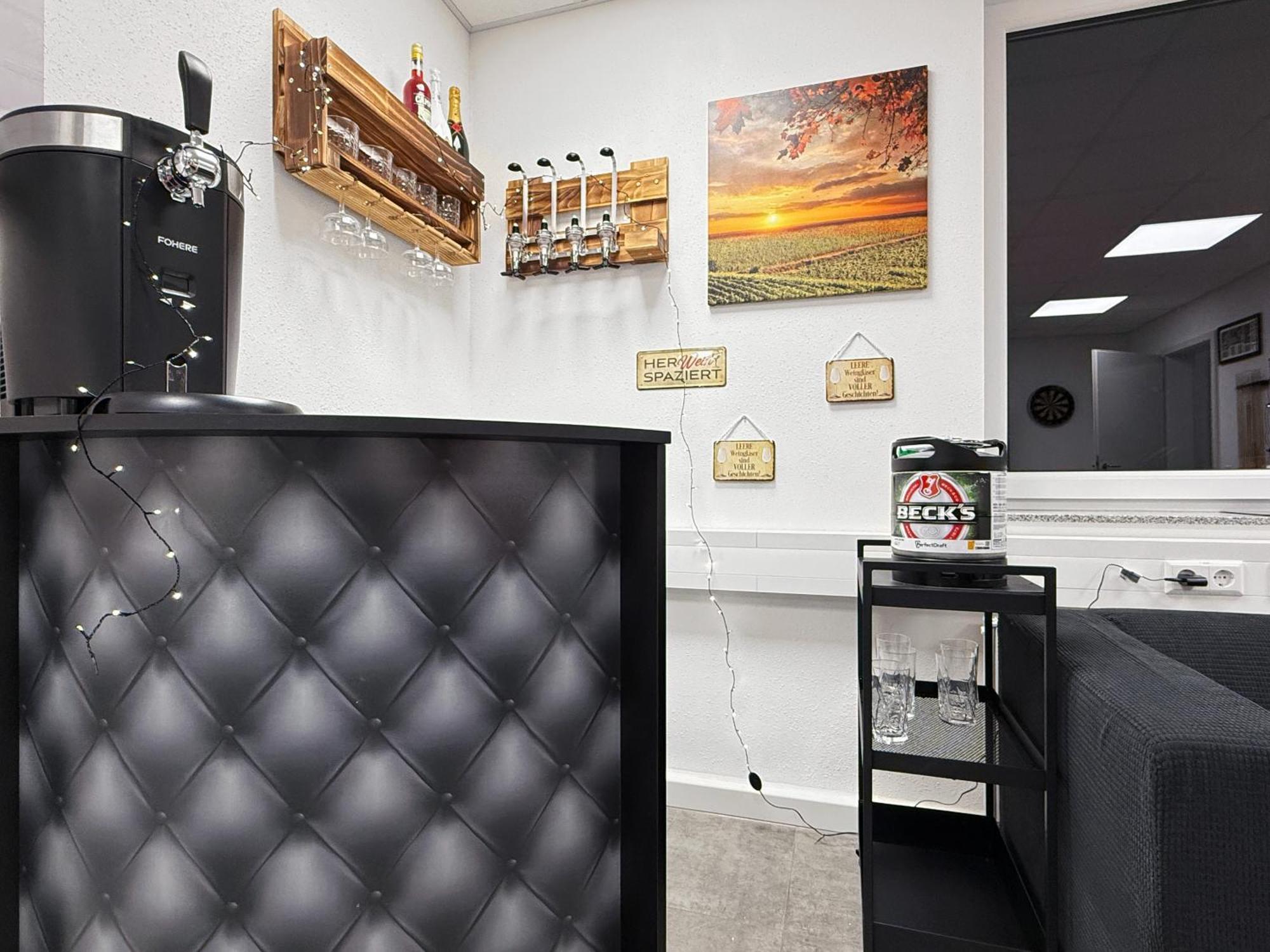 Group Friendly Comfort Central Stuttgart Apartment Exteriör bild