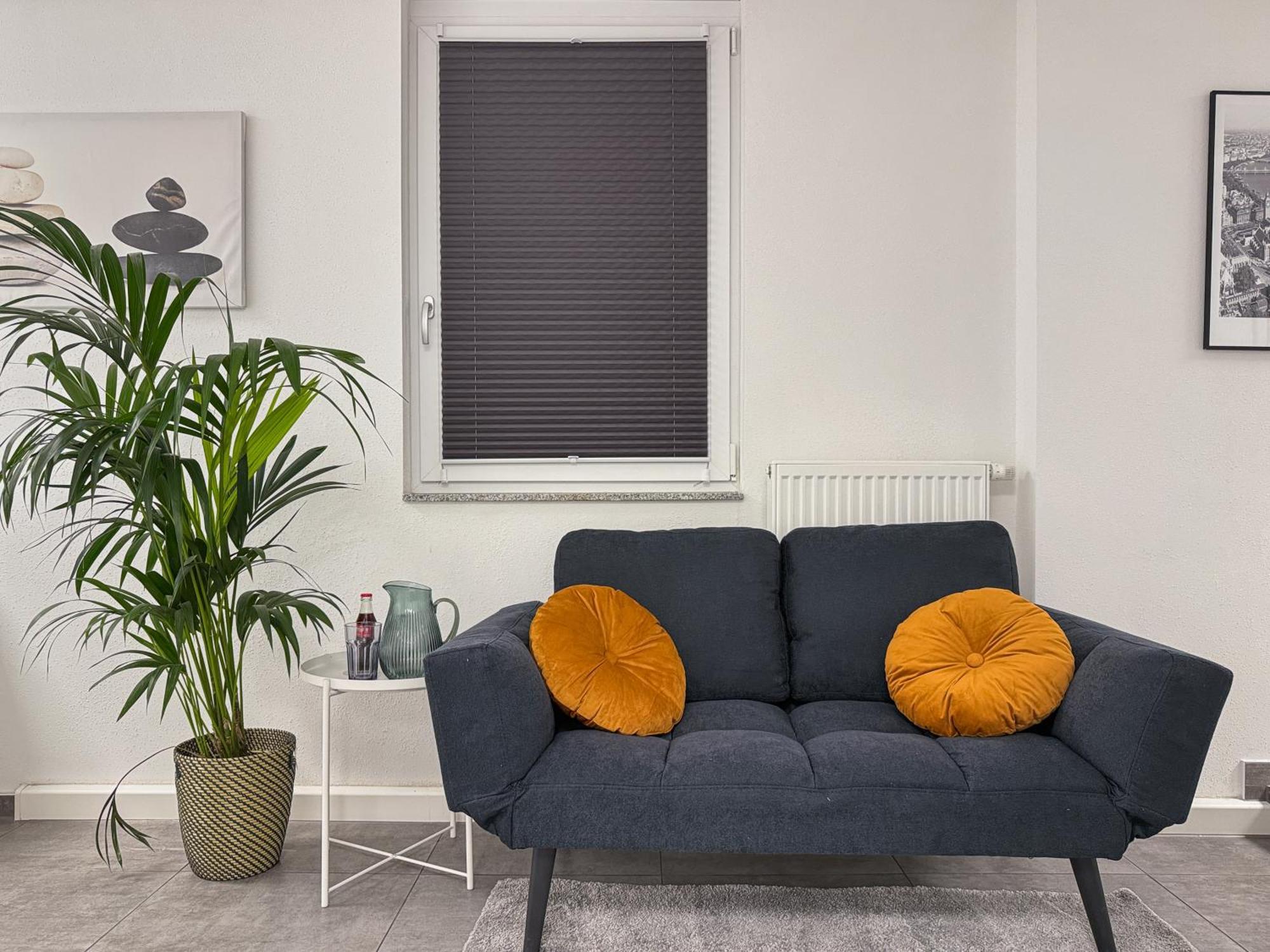 Group Friendly Comfort Central Stuttgart Apartment Exteriör bild